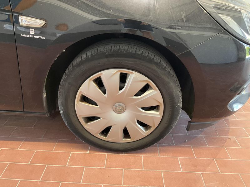 Opel Astra 1.5 CDTI Edition Start/Stop 2020 – снимка 11
