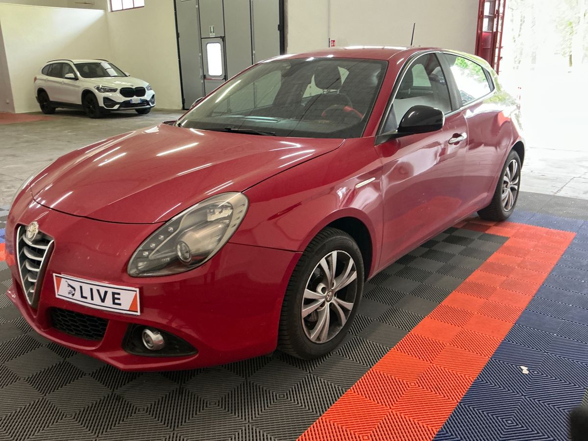 Alfa Romeo 2016