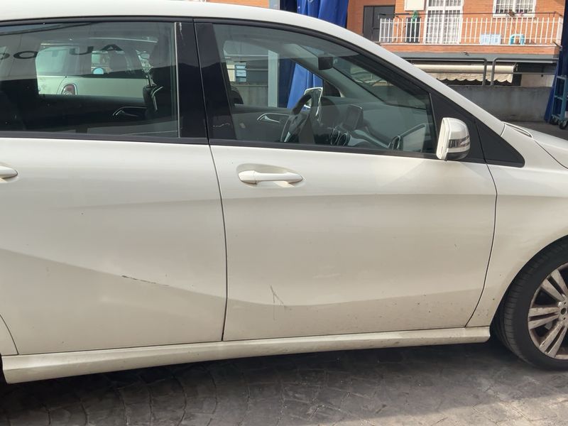 Mercedes-Benz B-Klasse B 180 CDI Executive 2014 – снимка 10