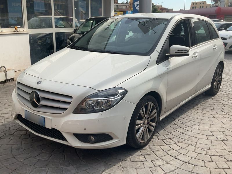 Mercedes-Benz B-Klasse B 180 CDI Executive 2014 – снимка 1