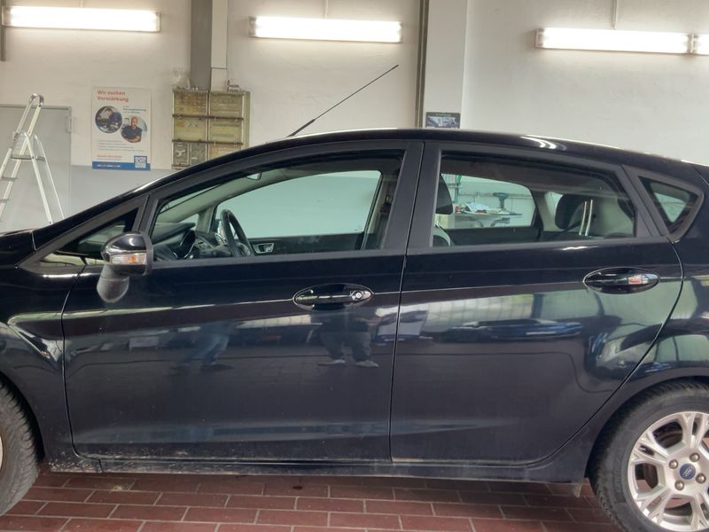 Ford Fiesta 1.25 SYNC Edition — zdjęcie 4