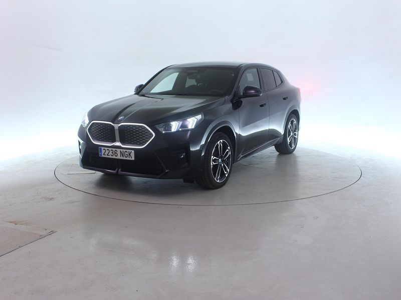 BMW iX2 eDrive20 M Sport
