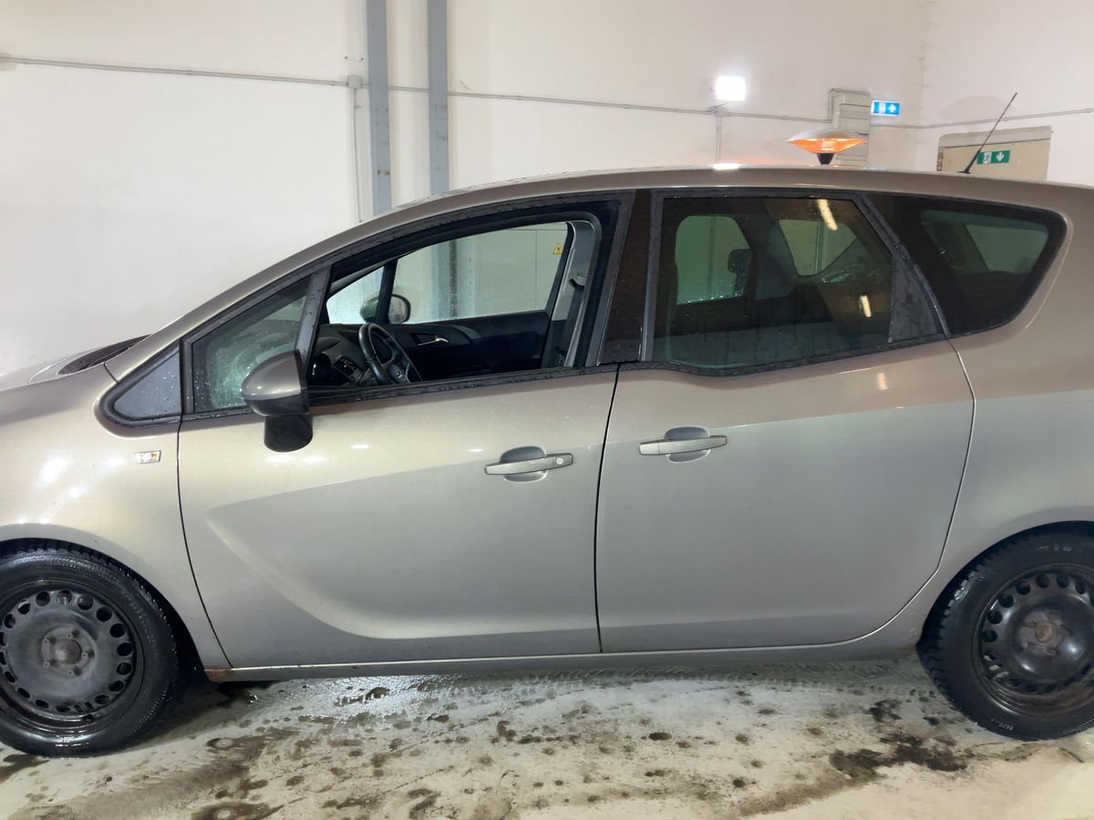 Opel Meriva 2014 — photo 5