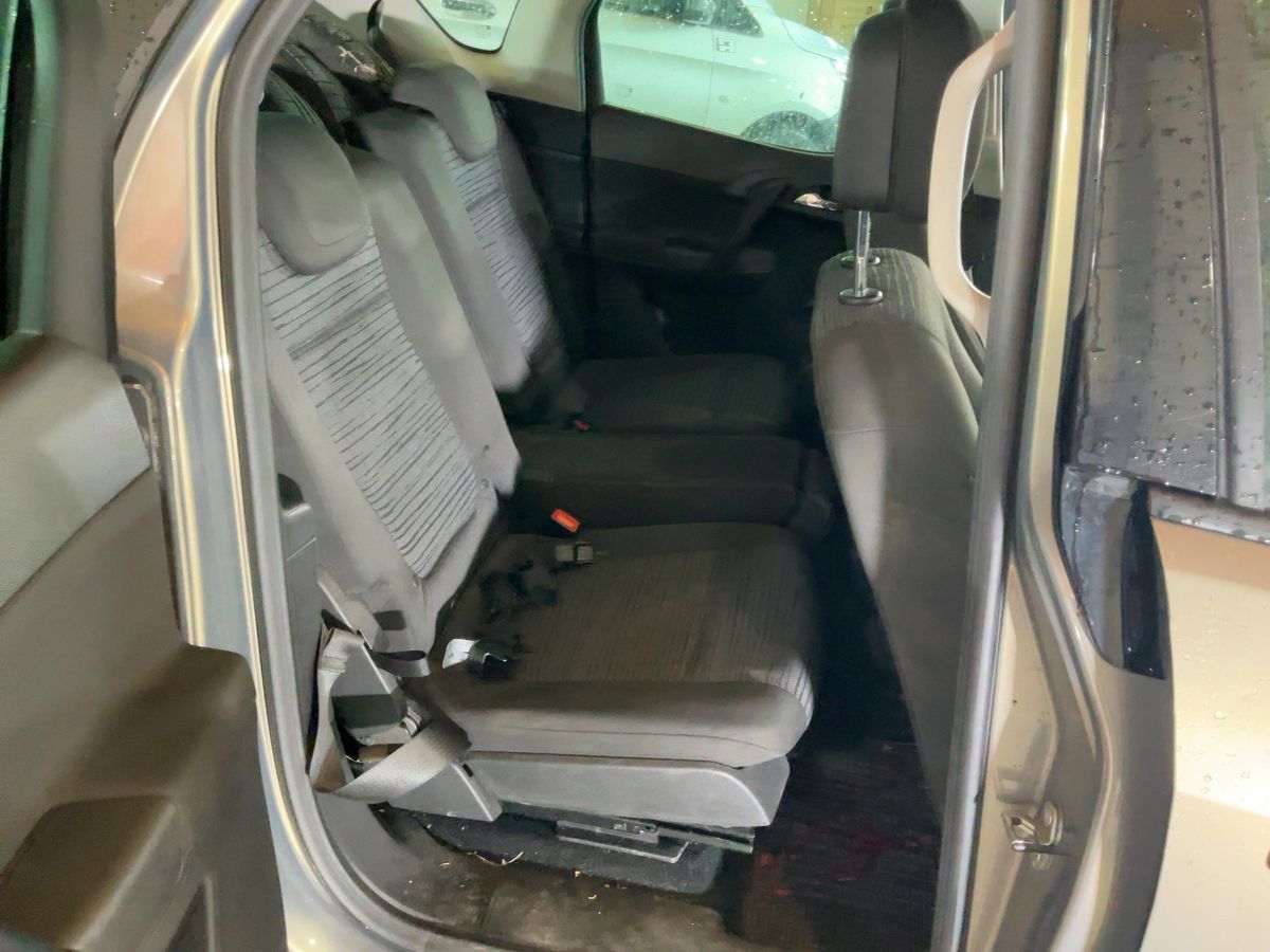 Opel Meriva 2014 — photo 21