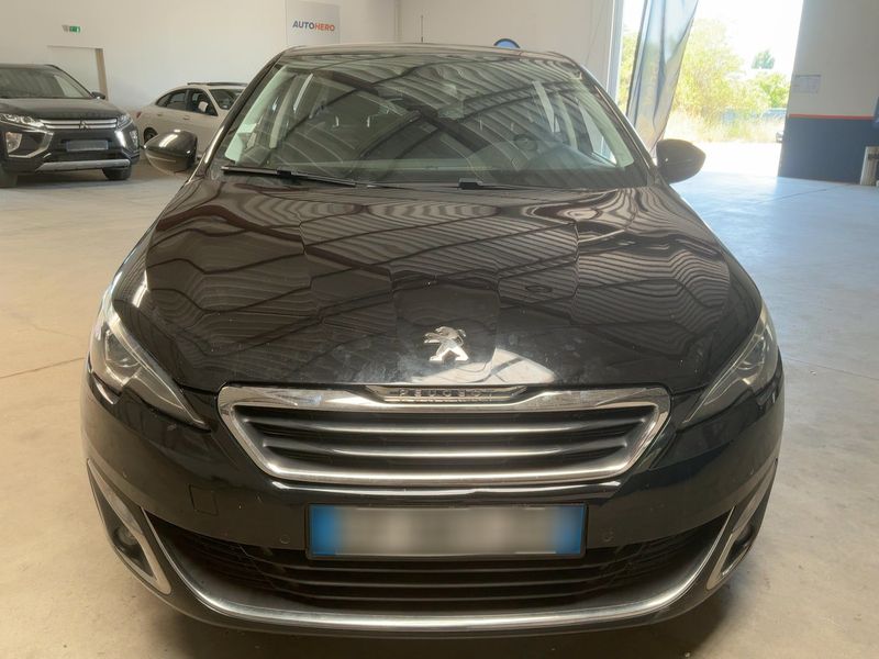Peugeot 308 1.2 e-THP Allure 2016 – снимка 14