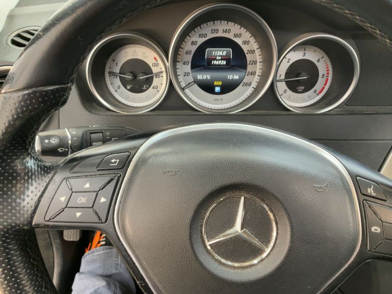 Mercedes-Benz C-Klasse C 220 CDI T BlueEfficiency Avantgarde 2013 – снимка 19