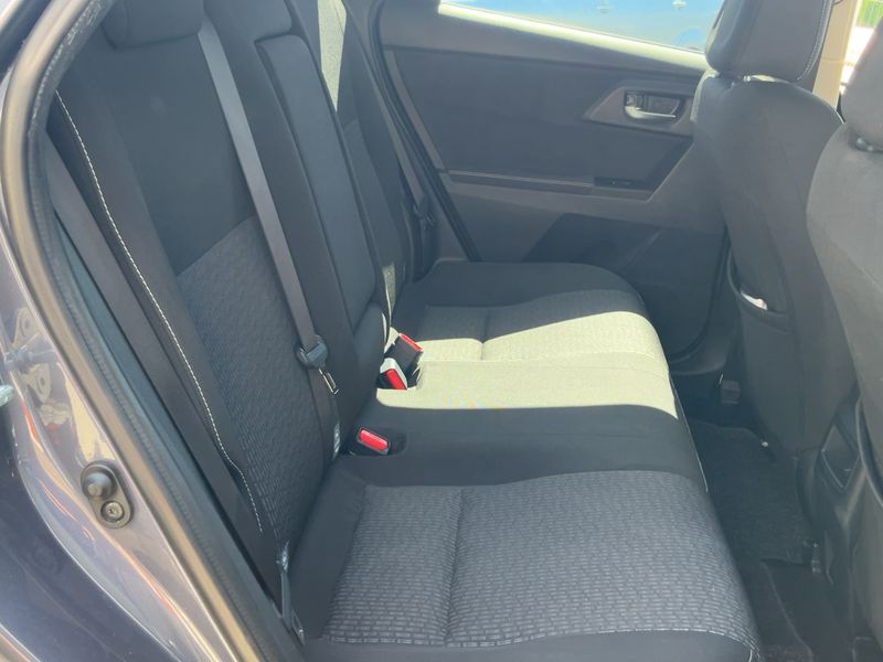 Toyota Auris 1.8 Hybrid Feel! — zdjęcie 14