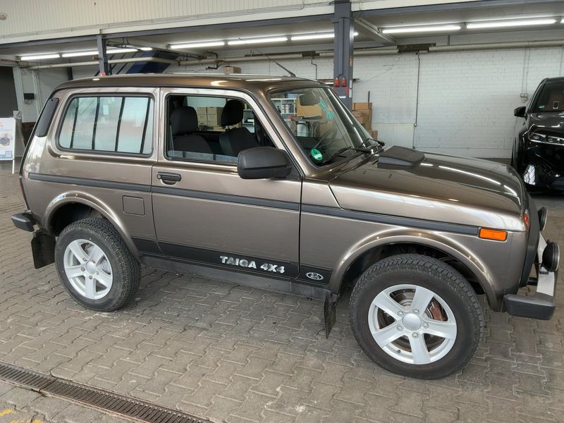 Lada Taiga 1.7 Lada 4x4 — zdjęcie 8