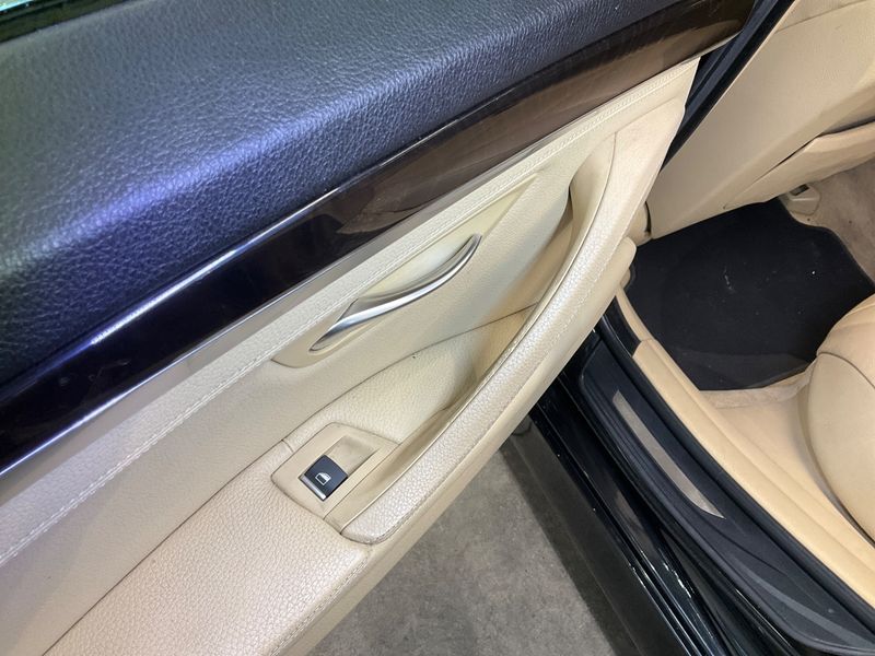 BMW 5er 525d 2013 – снимка 29