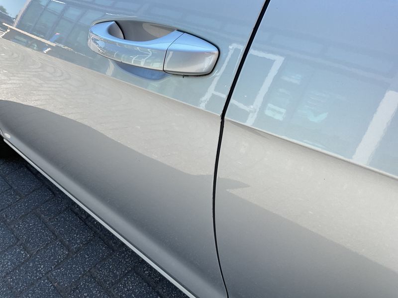 Volkswagen Golf VII 1.6 TDI Highline BlueMotion Tech 2015 – снимка 24