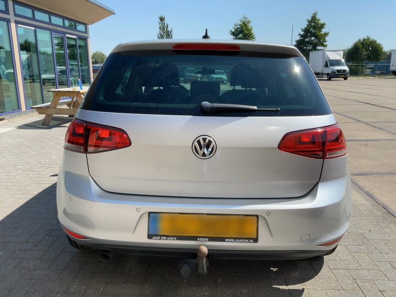 Volkswagen Golf VII 1.6 TDI Highline BlueMotion Tech 2015 – снимка 7