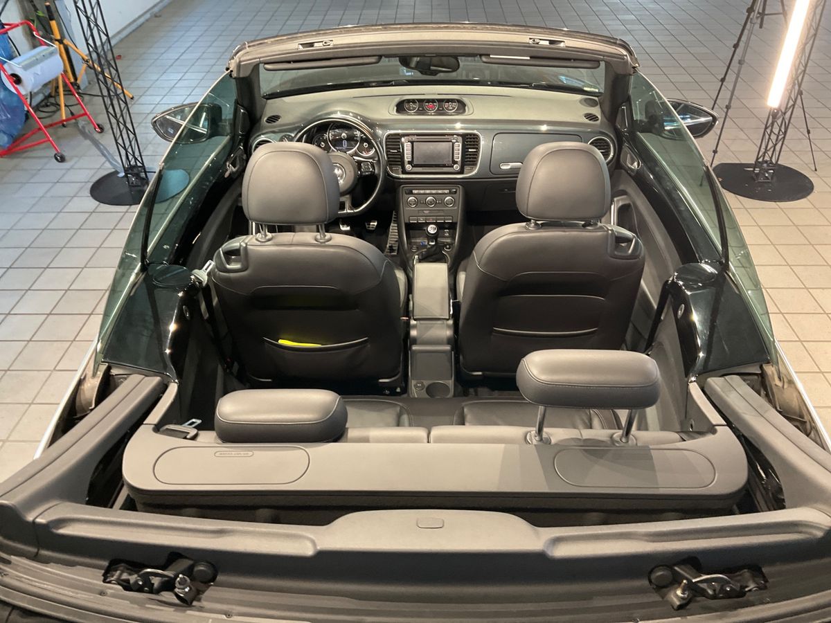 Volkswagen Beetle 2013 — photo 29