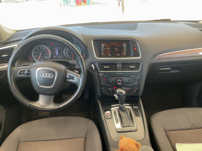 Audi Q5 2.0 TFSI quattro — zdjęcie 12