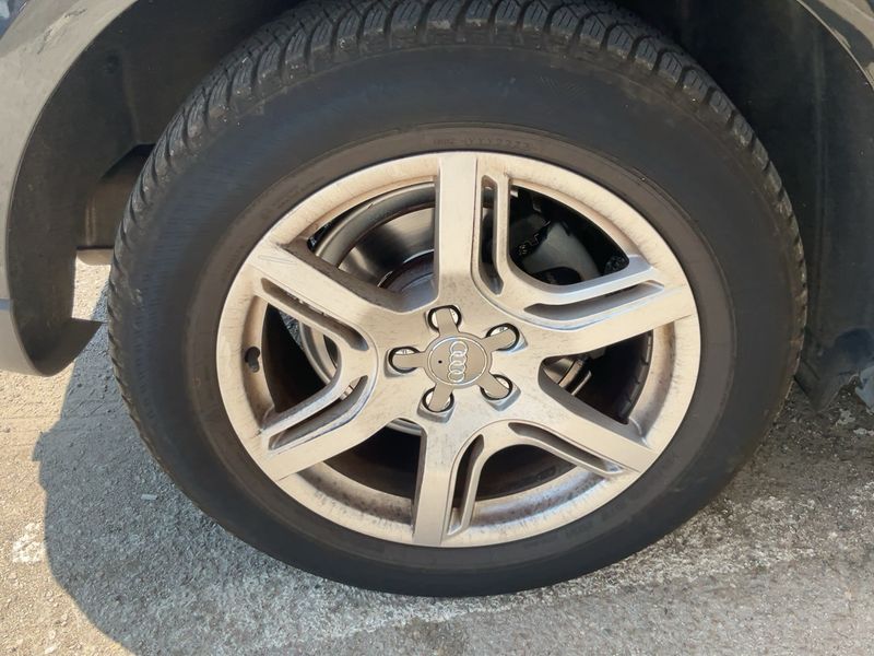 Audi Q5 2.0 TFSI quattro 2009 – снимка 9