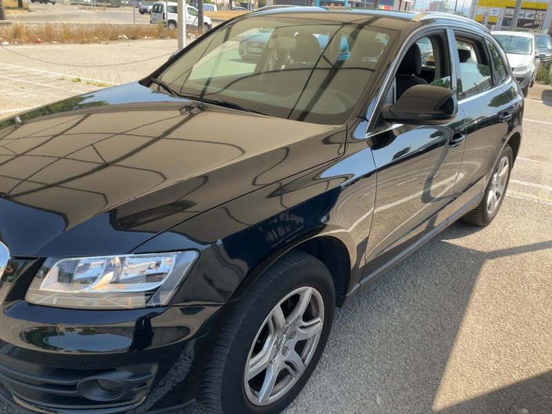 Audi Q5 2.0 TFSI quattro — zdjęcie 2