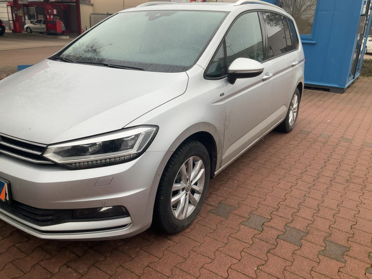 Volkswagen Touran 1.5 TSI ACT Join