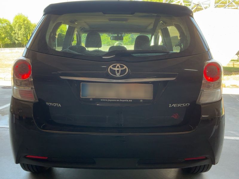 Toyota Verso 1.6 D-4D Advance 2014 – снимка 7