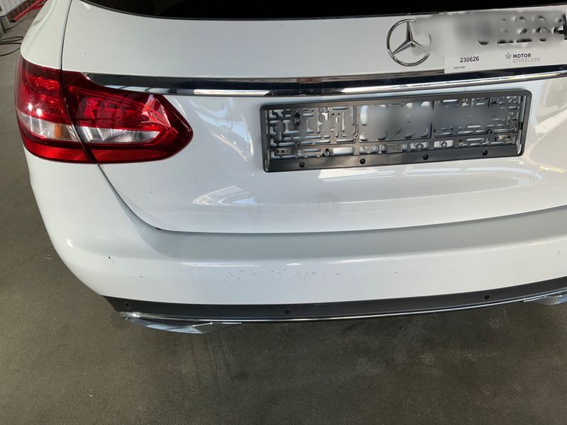 Mercedes-Benz C-Klasse C 220 d T 2020 – снимка 37
