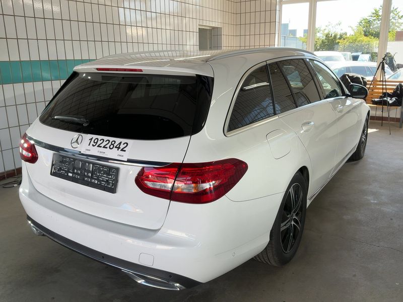 Mercedes-Benz C-Klasse C 220 d T 2020 – снимка 8
