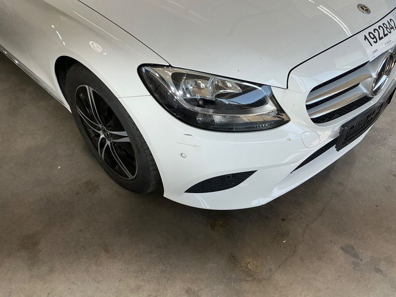 Mercedes-Benz C-Klasse C 220 d T 2020 – снимка 39