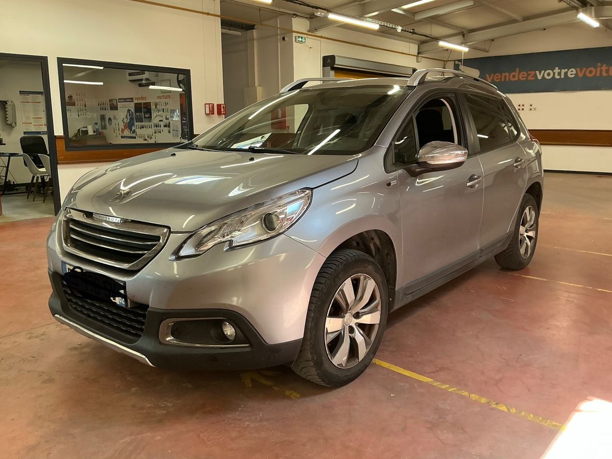 Peugeot 2008 2016 — photo 1