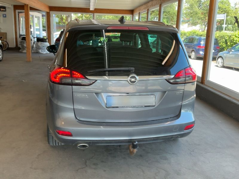 Opel Zafira Tourer 2.0 CDTI Innovation — zdjęcie 5