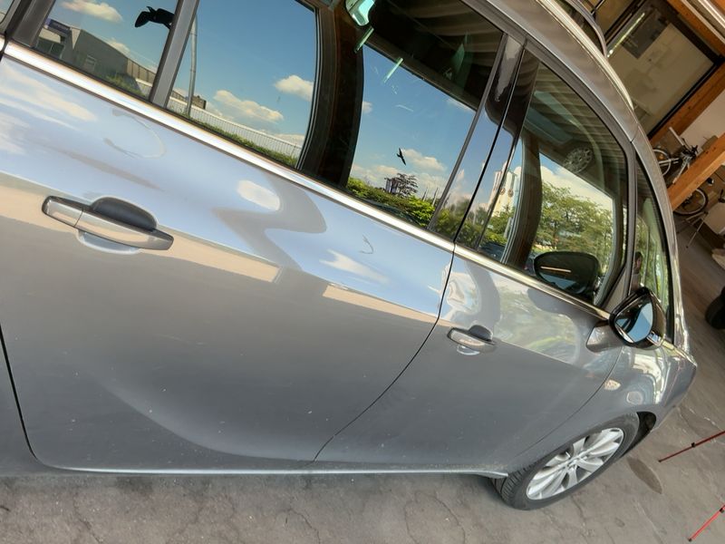 Opel Zafira Tourer 2.0 CDTI Innovation — zdjęcie 7