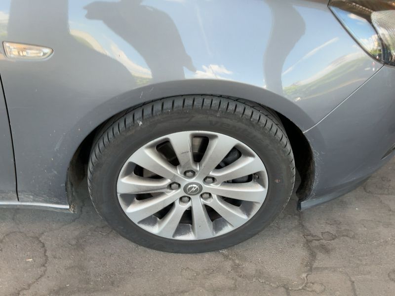 Opel Zafira Tourer 2.0 CDTI Innovation 2016 – снимка 11
