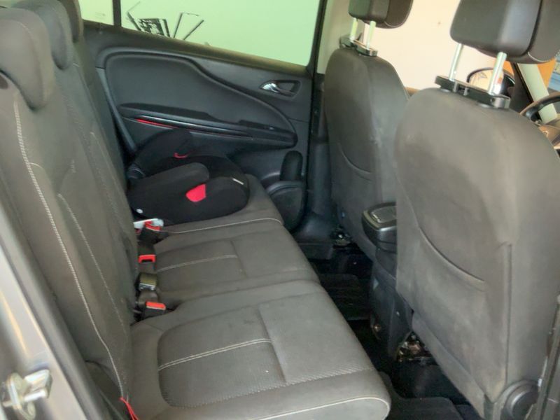 Opel Zafira Tourer 2.0 CDTI Innovation — zdjęcie 14
