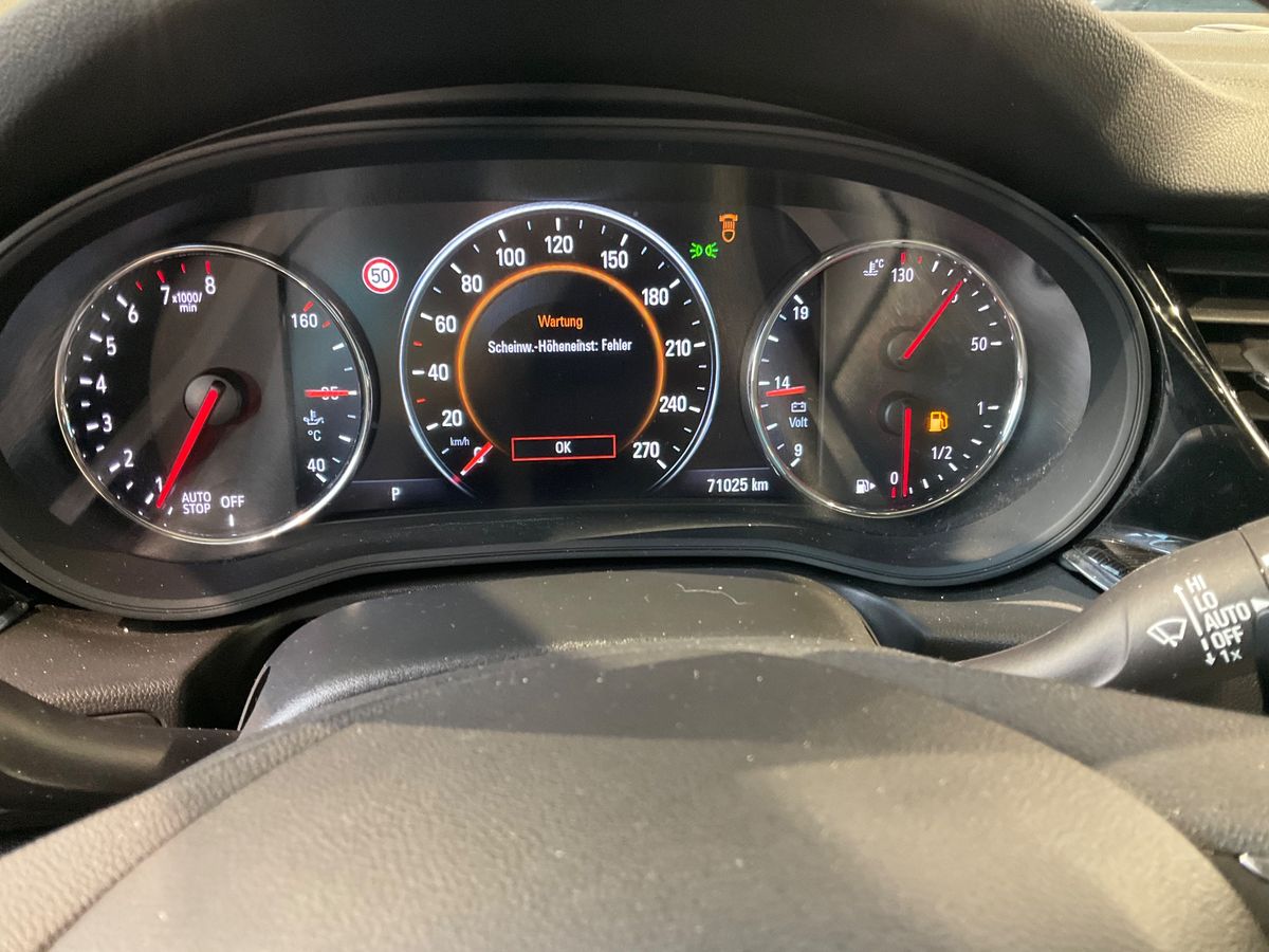 Opel Insignia 2017 — photo 19