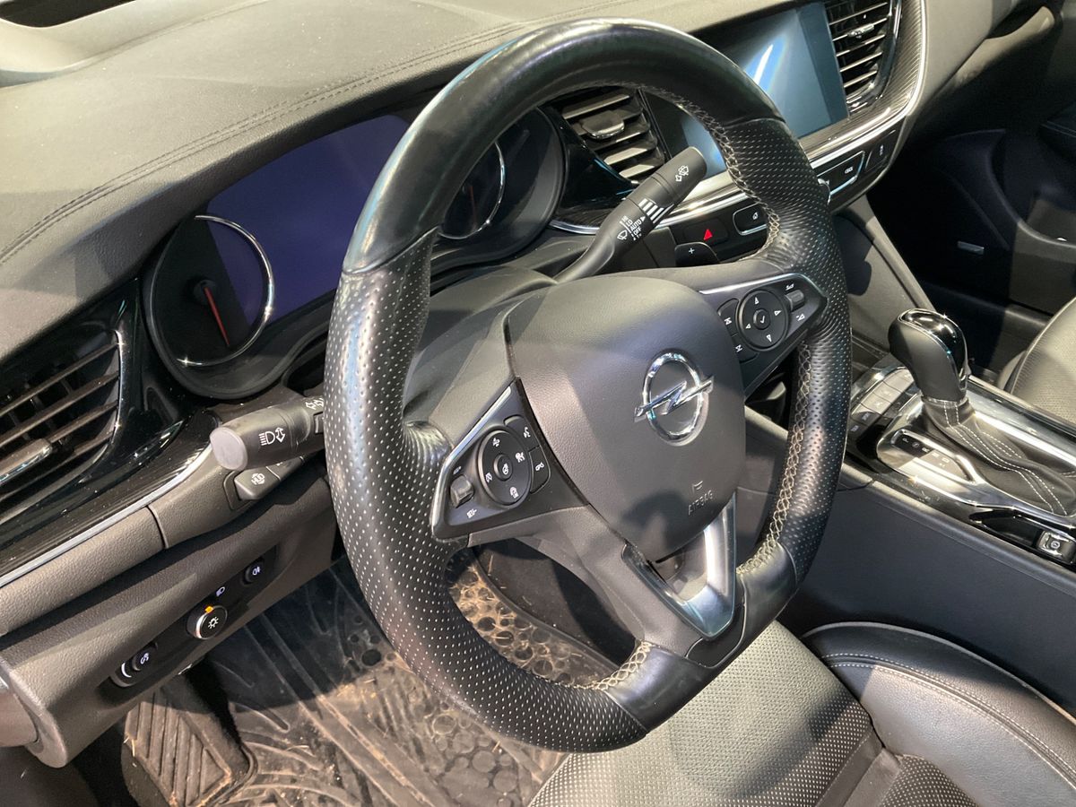 Opel Insignia 2017 — photo 25