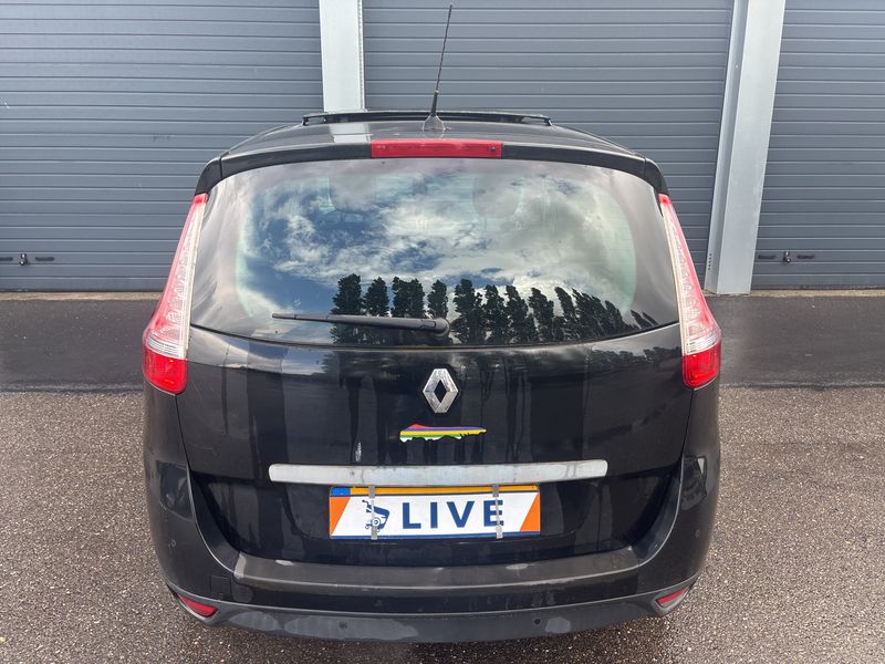 Renault Grand Scenic 1.4 TCe BOSE Edition — zdjęcie 4