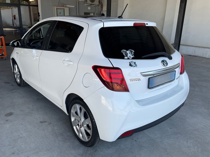Toyota Yaris 1.5 Hybrid Style — zdjęcie 3