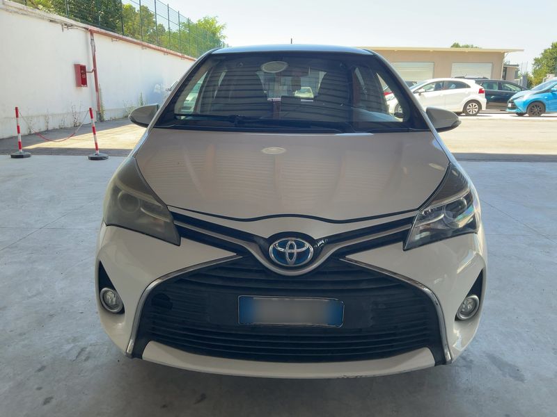 Toyota Yaris 1.5 Hybrid Style — zdjęcie 9