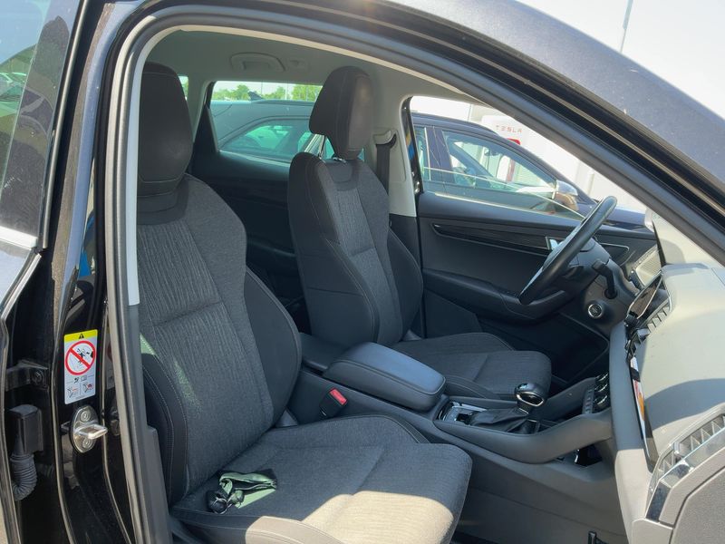 Skoda Karoq 1.6 TDI Style 2019 – снимка 17