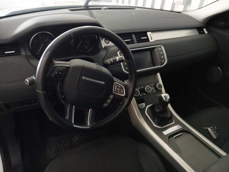 Land Rover Evoque 2.0 Td4 Pure — zdjęcie 10