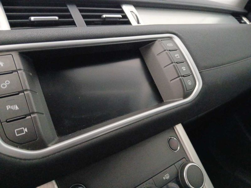 Land Rover Evoque 2.0 Td4 Pure — zdjęcie 12