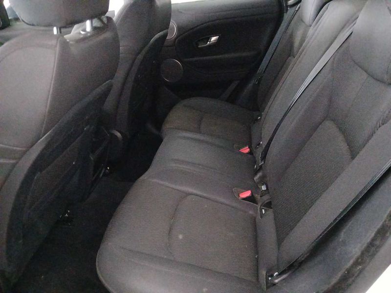 Land Rover Evoque 2.0 Td4 Pure — zdjęcie 13