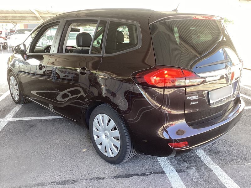 Opel Zafira Tourer 1.4 Turbo Selective — zdjęcie 3