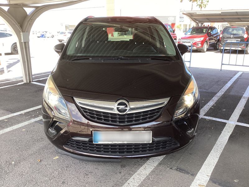 Opel Zafira Tourer 1.4 Turbo Selective — zdjęcie 9