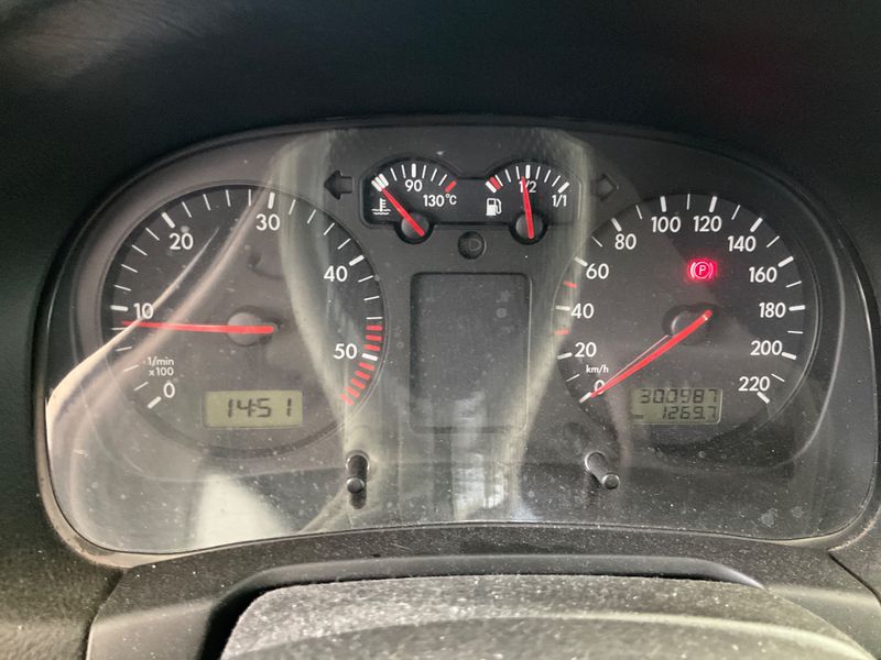 Volkswagen Golf IV 1.9 TDI Comfortline — zdjęcie 4