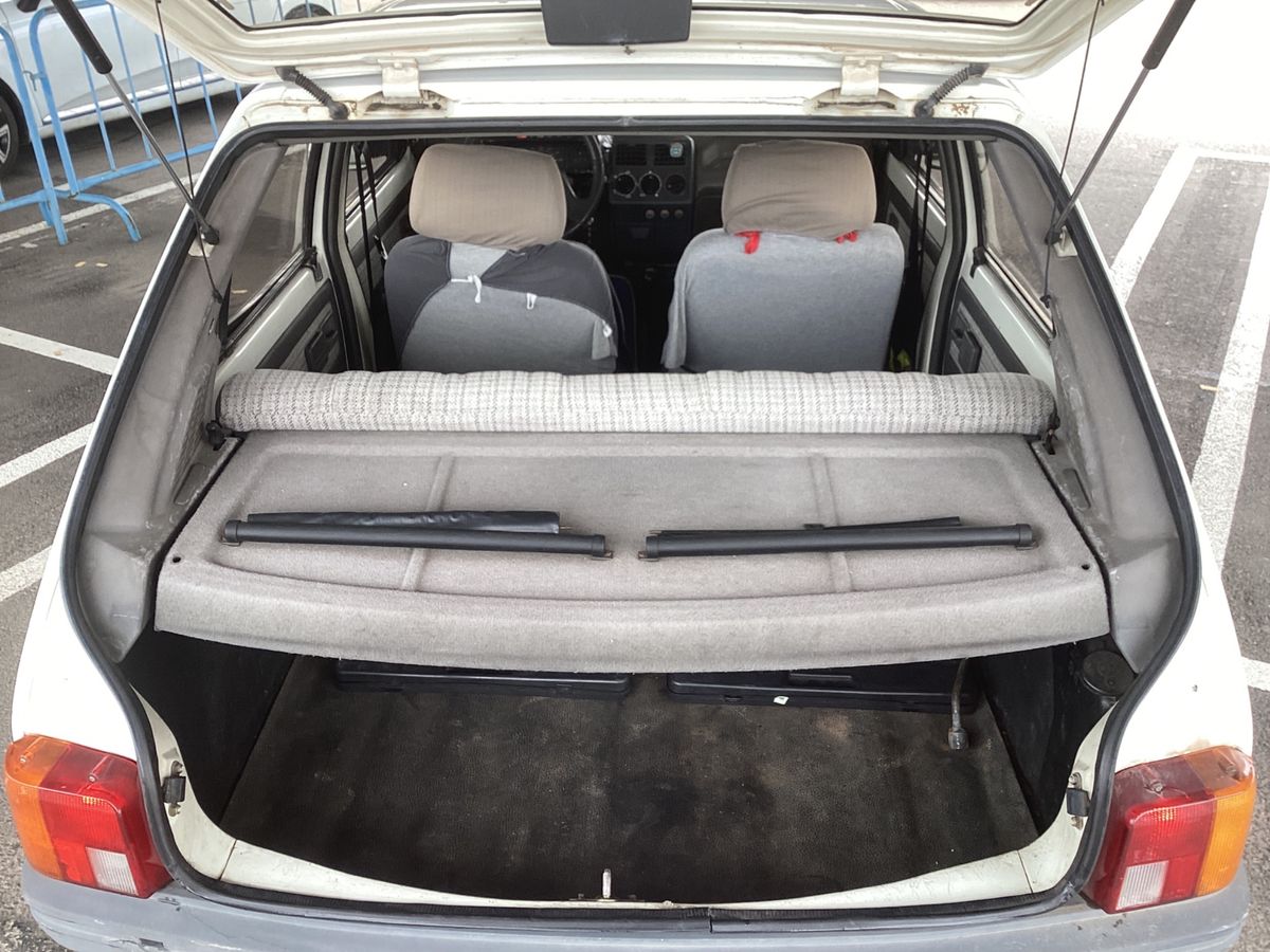 Peugeot 205 1990 — photo 11