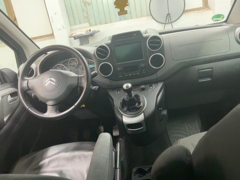 Citroen Berlingo 1.6 Blue-HDi Shine 2016 – снимка 17