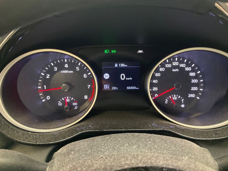 Kia cee'd 1.4 TGDI Vision — zdjęcie 13
