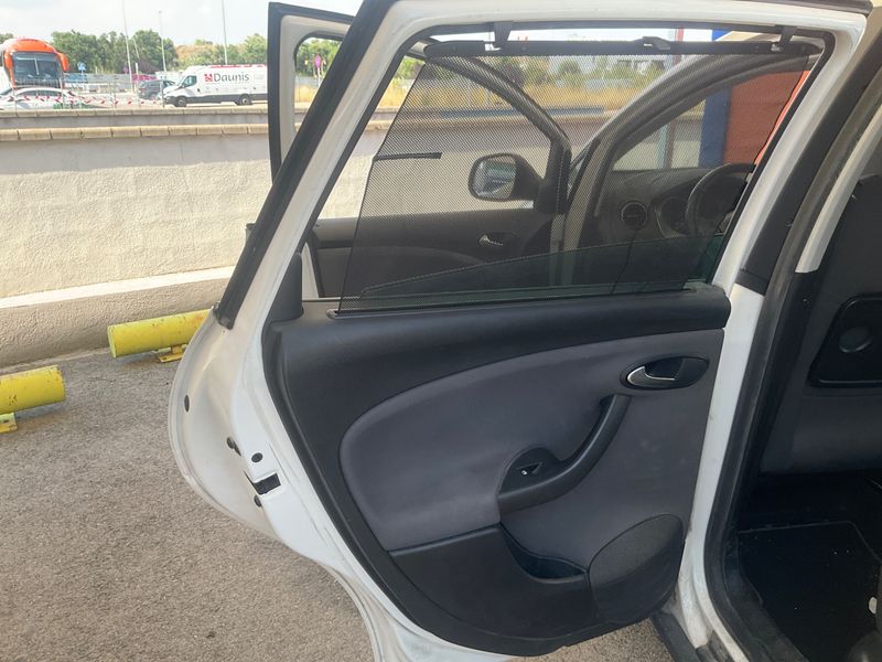 Seat Altea 1.6 TDI Style Ecomotive 2010 – снимка 13