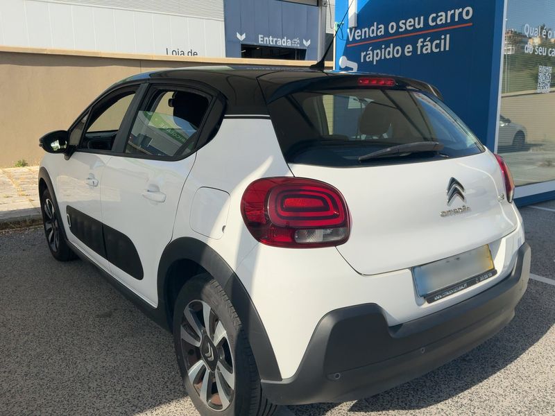 Citroen C3 1.2 PureTech Feel — zdjęcie 3