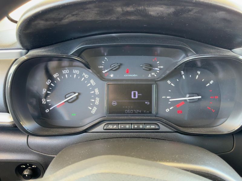 Citroen C3 1.2 PureTech Feel — zdjęcie 13