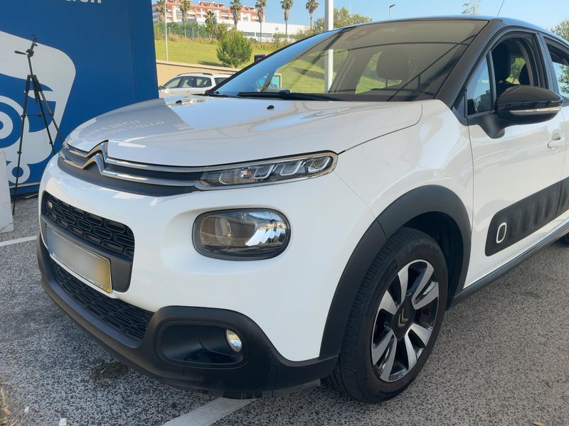 Citroen C3 1.2 PureTech Feel — zdjęcie 2