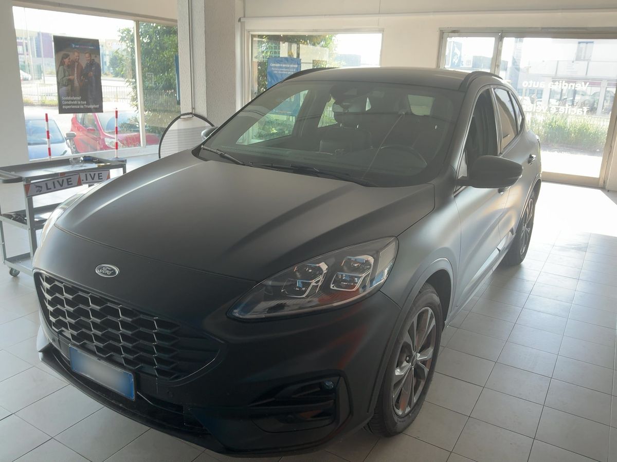 Ford Kuga 2020 — photo 1