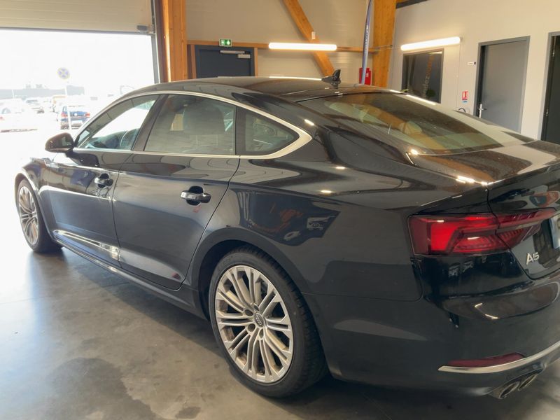 Audi A5 Sportback 2.0 TDI Sport — zdjęcie 3